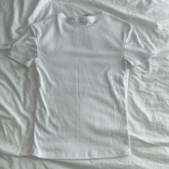 Zara Basic Ribbed Tee (White) - Picture 4 of 4